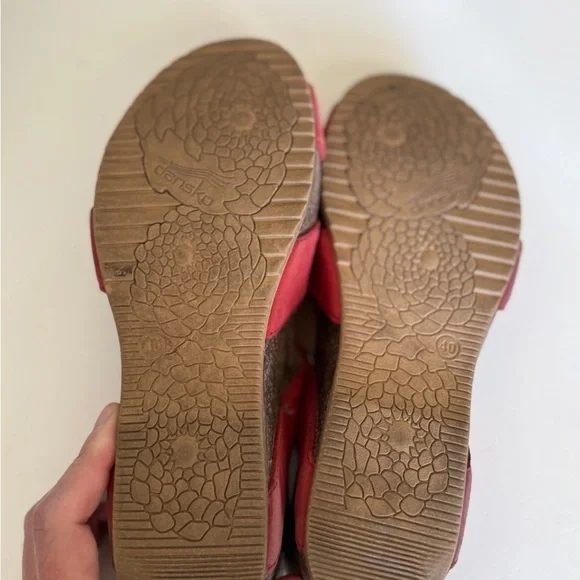 Dansko Elegant Red adjustable Buckle Sandals size 9-9.5 - Picture 11 of 12
